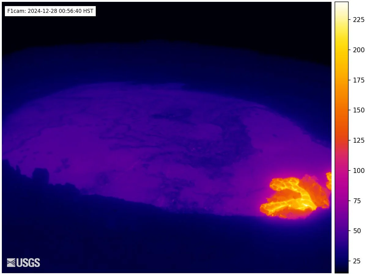 Thermal image of Kīlauea Summit