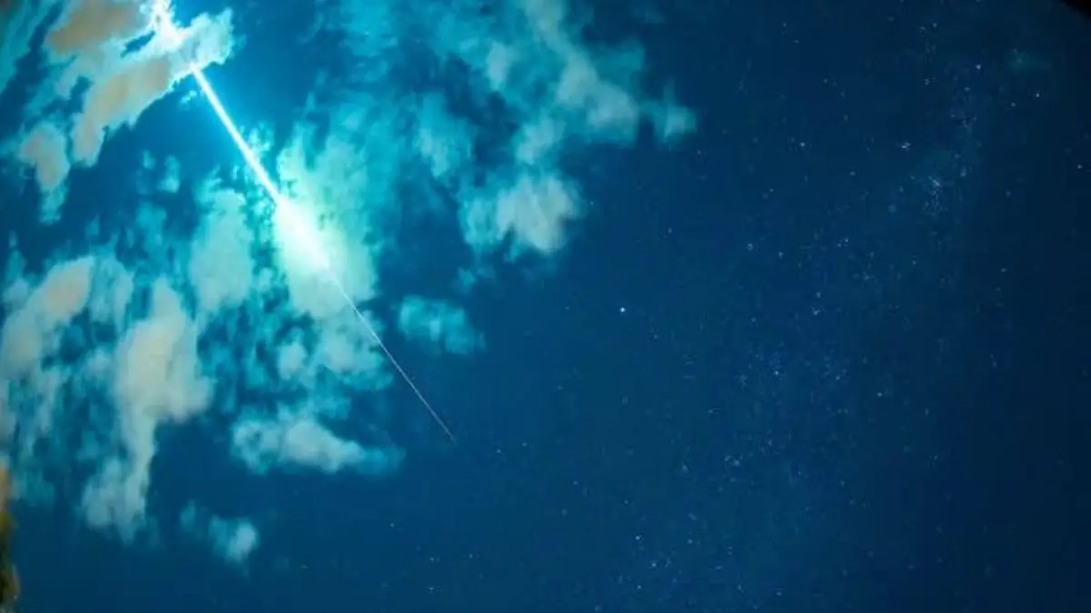 south island new zealand fireball january 31 2025