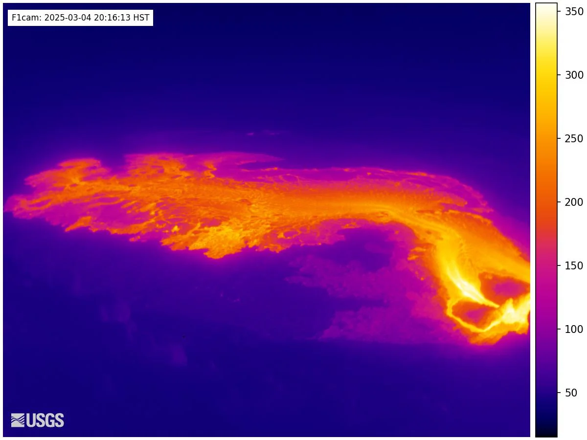 Thermal view of Kīlauea’s summit from the west rim on March 4, 2025