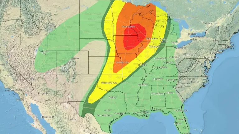 categorical outlook us monday april 28 2025