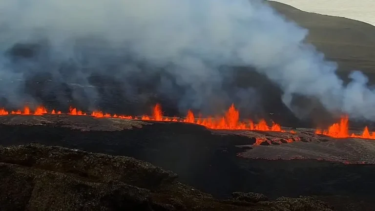 iceland volcano eruption april 1 2025 f