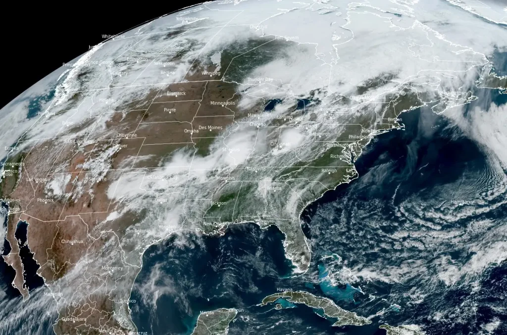 satellite image united states noaa goes east 1910 utc on april 29 2025