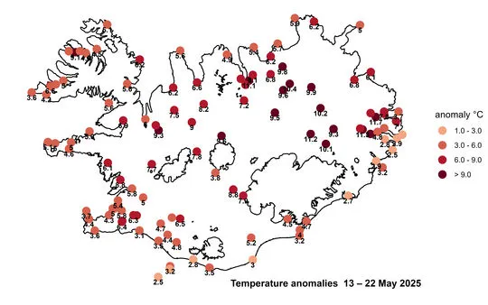 Temperature anomalies (°C) at automatic weather stations from May 13 to 22, 2025. Anomalies are calculated with respect to the expected daily temperatures calculated from the past ten years (2015 to 2024). Image credit: The Icelandic Meteorological Office