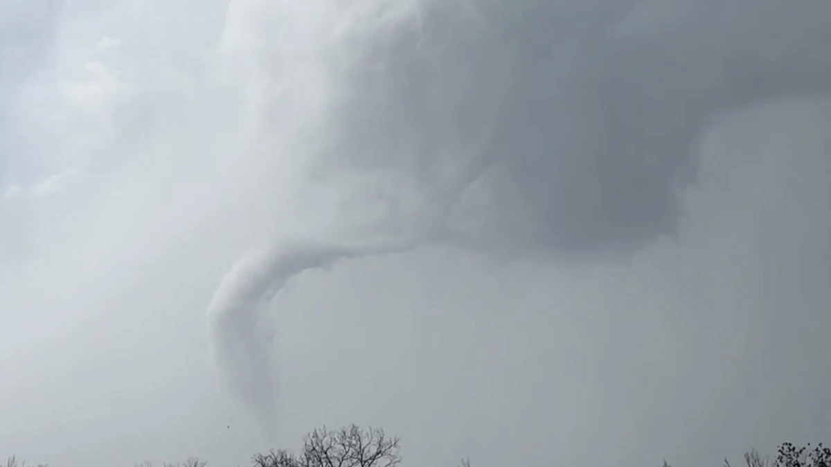 tornado briggs texas may 1 2025
