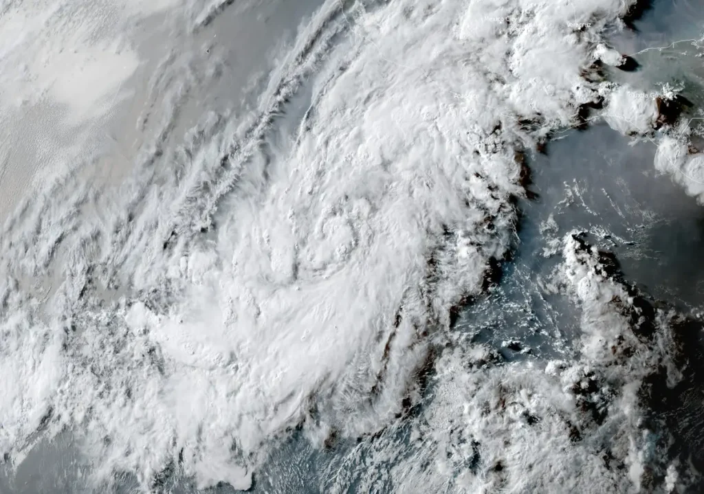 tropical depression one-e satellite image at 2350 utc on may 28 2025 close