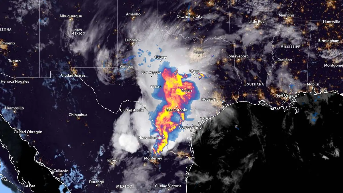 satellite image of texas with rainfall radar at 0750 utc on june 11 2025