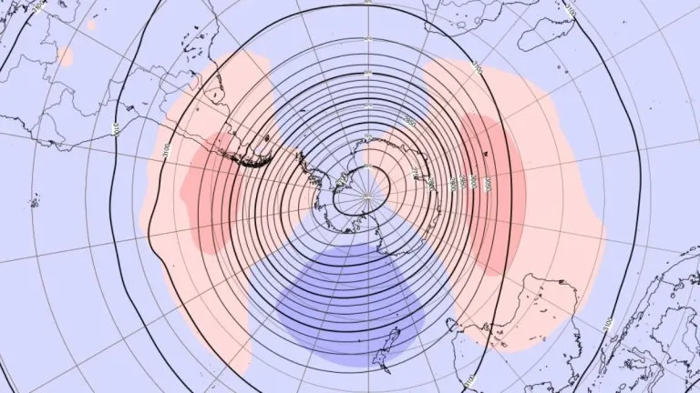 10 hPa temperature weekly mean anomaly jul 3 2025