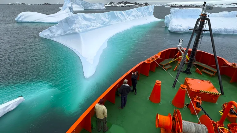 Icebergs blocking the LMG from departing the Palmer Station pier. Credit: Bob Farrell/U.S. Antarctic Program