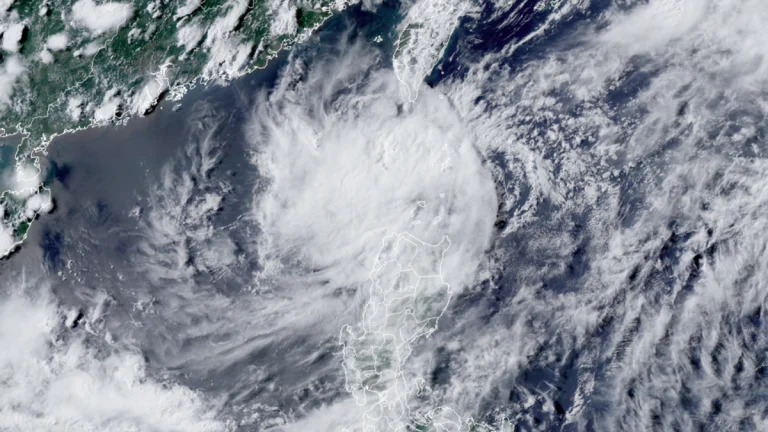 Satellite image of Typhoon Co-may (Emong) as of 0750 UTC on July 25, 2025. Credit JMA Himawari-9, RAMMB CIRA, The Watchers