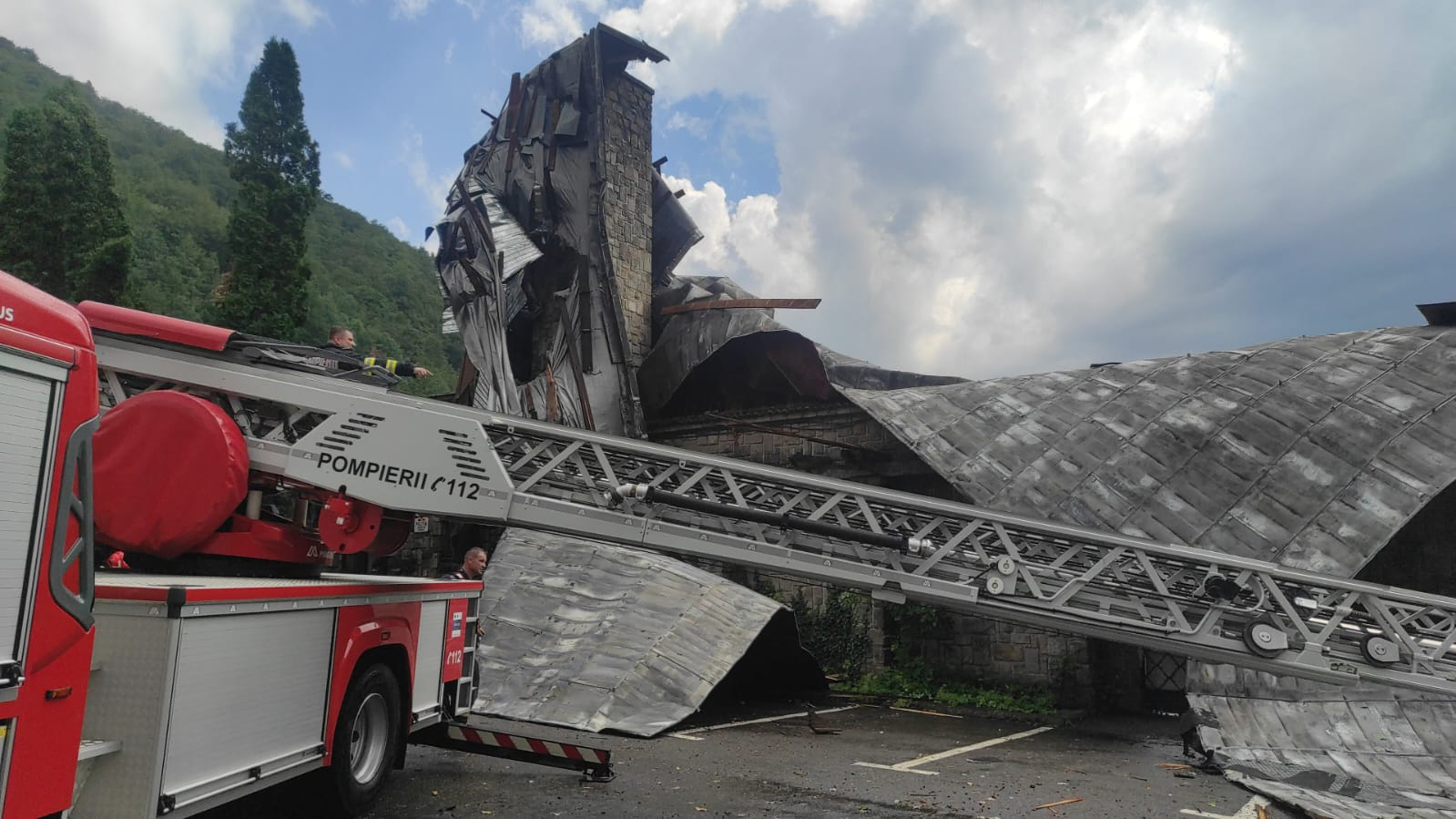 Storm damage in Sinaia, Romania on July 9, 2025. Credit: IGSU