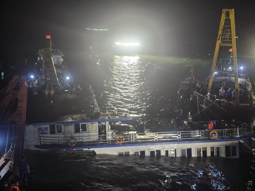 Wonder sea boat capsizes in Ha Long Bay Vietnam on July 19, 2025. Credit VNA VNS