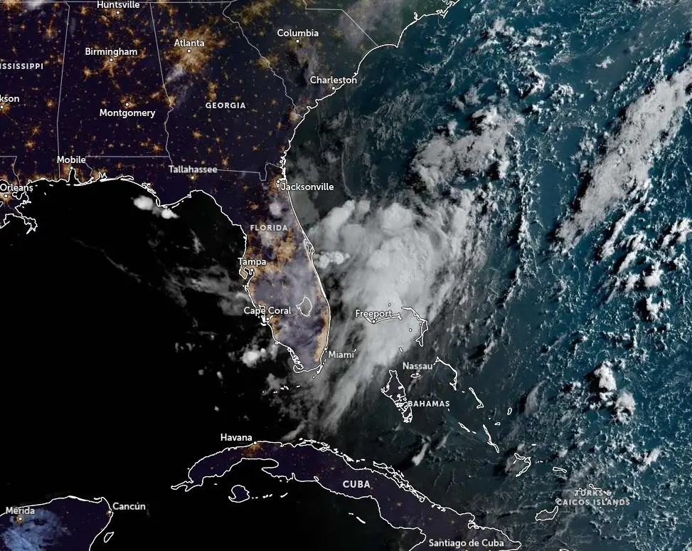 disturbance 1 florida july 14 2025 satellite image 1120 utc