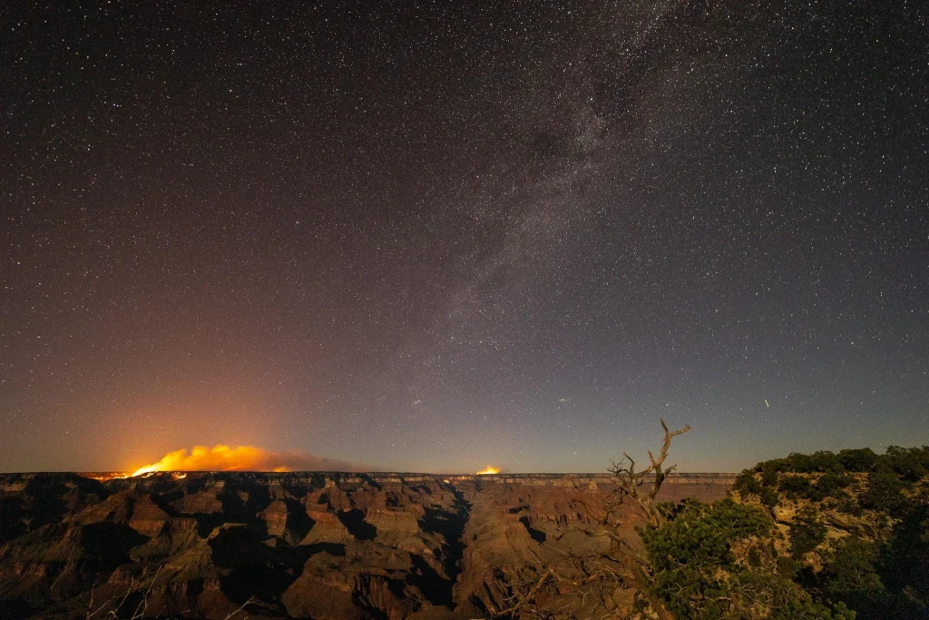 Dragon fire on July 31, 2025. Credit 2025 Dragon Bravo Fire Information