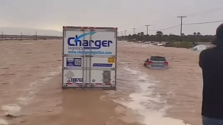 Flooding along Highway 85 near Elmore Ranch on August 26, 2025. Credit: Disaster Update