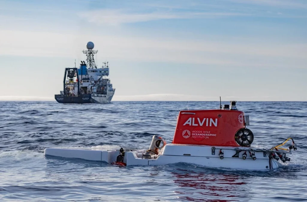 The (HOV) Alvin submarine