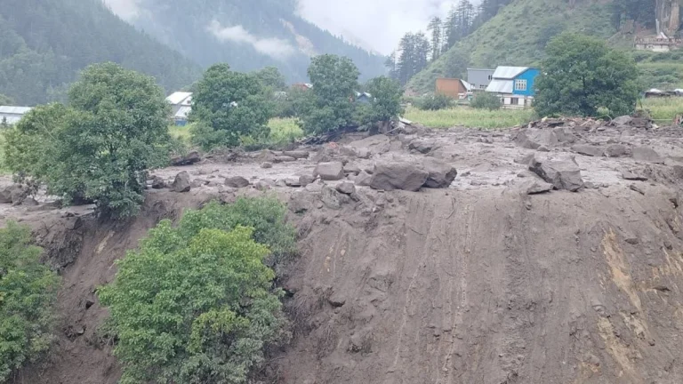 A massive cloudburst has struck the Chishoti area in Jammu & Kashmir’s Kishtwar, along the route to the Machail Mata Yatra.