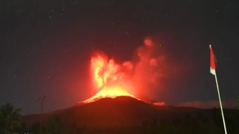 lewotobi laki laki eruption august 1 2025 f