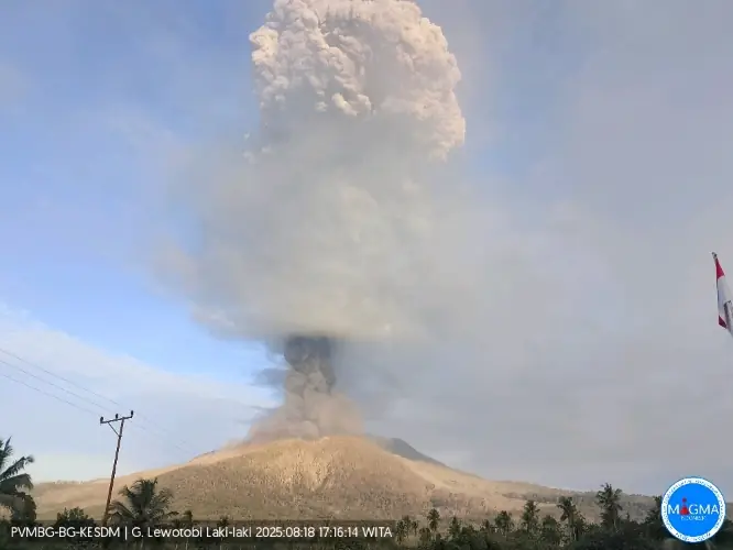 lewotobi laki-laki eruption august 18 2025 a
