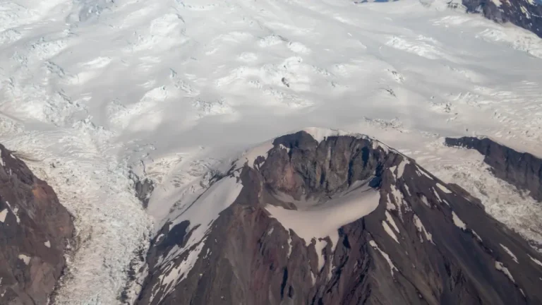 mount spurr crater peak august 17 2025