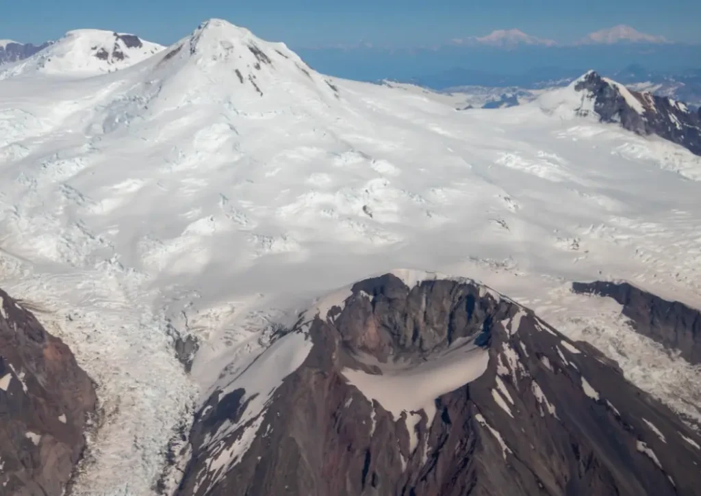 mount spurr crater peak flank vent and alaska range august 17 2025