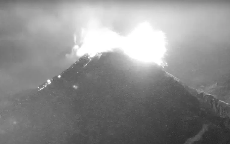 Santa Maria volcano eruption August 29, 2025