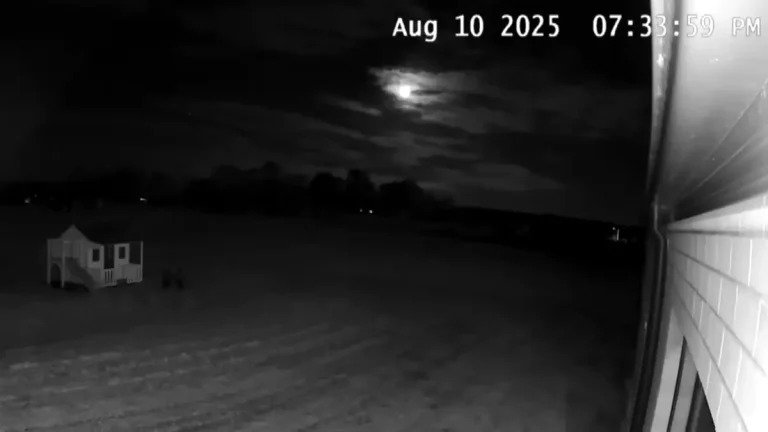 Fireball observed over Victoria, Australia on August 10, 2025.