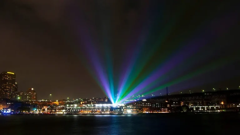 vivid sydney light beams by nigel howe