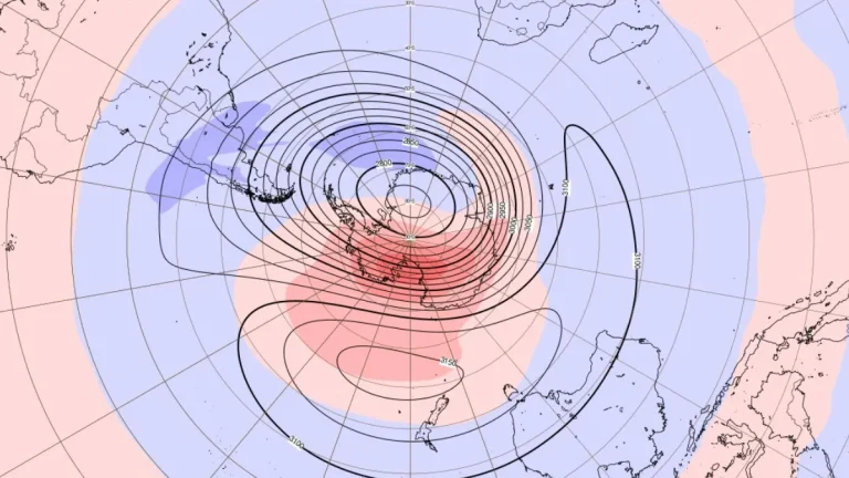 10hPa temperature weekly mean anomaly southern hemisphere september 15 - 22 2025 ecmwf