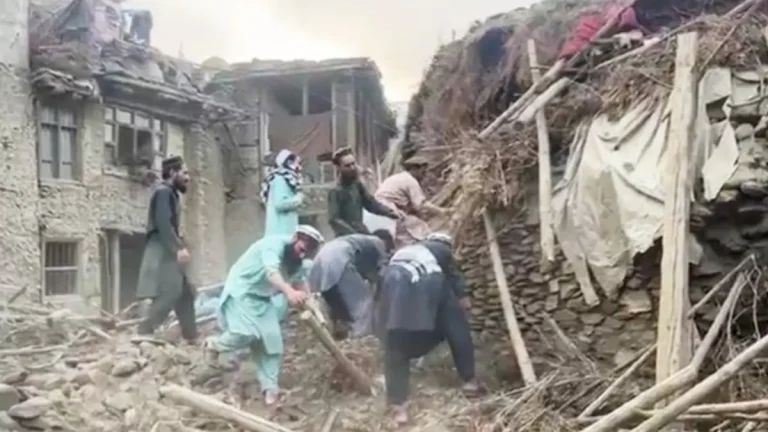 damage m6.0 earthquake hindu kush afghanistan august 31 2025
