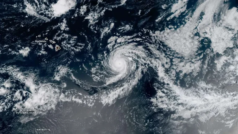 hurricane kiko satellite image acquired at 2240z september 6 2025 f