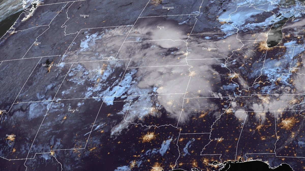 satellite image of storms over central us at 0940 utc september 23 2025