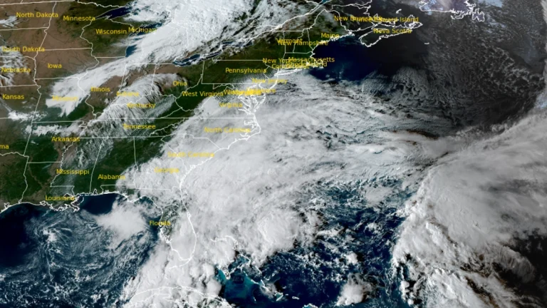 Daytime atellite image of the U.S east coast with the developing nor'easter as of 21:00 UTC on October 10, 2025. Credit: NOAA/GOES-19, Zoom Earth, The Watchers