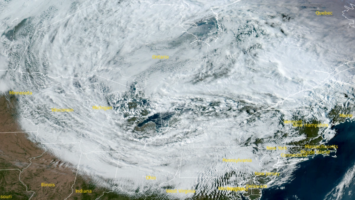 Satellite image of Great Lakes Region as of 20:30 UTC on October 22, 2025. Credit: NOAA/GOES-19, RAMMB/CIRA, The Watchers