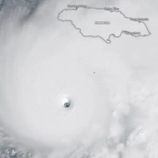 satellite image of category 5 hurricane melissa at 1450 utc on october 27 2025