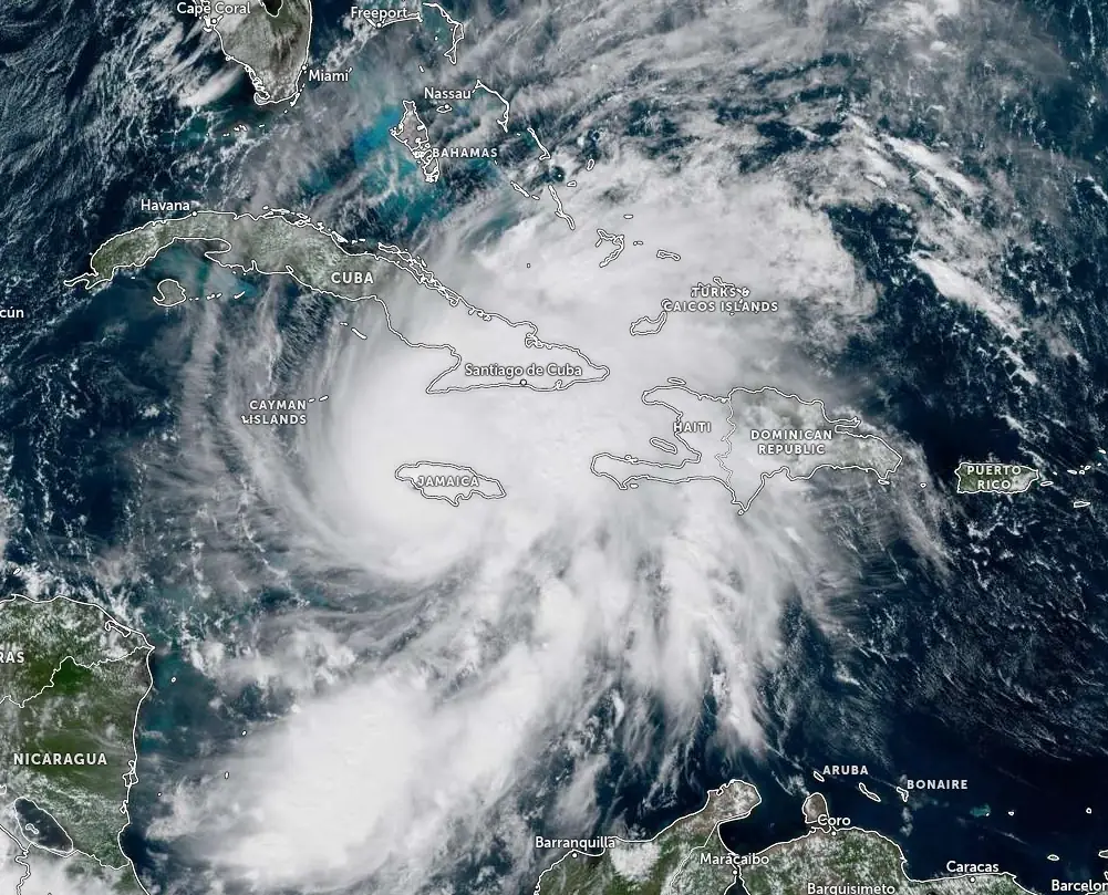 satellite image of hurricane melissa making landfall over jamaica 1700 utc october 28 2025