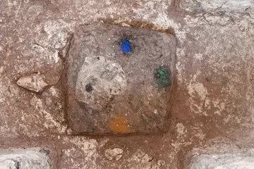 Blue azurite to the north, green malachite to the east and yellow ochre with geothite to the south-1
