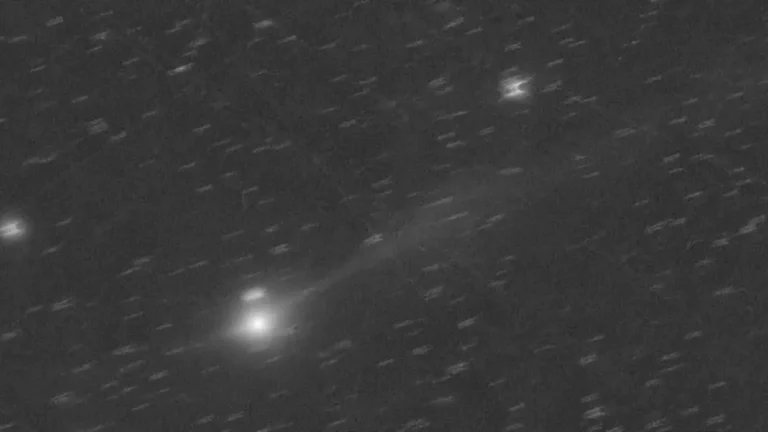 Comet 3I-ATLAS on November 19