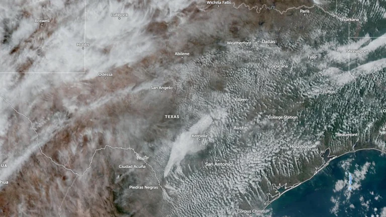 Satellite image of Texas, USA as of 21:20 UTC on November 18, 2025. Credit: NOAA GOES-19, Zoom Earth, The Watchers