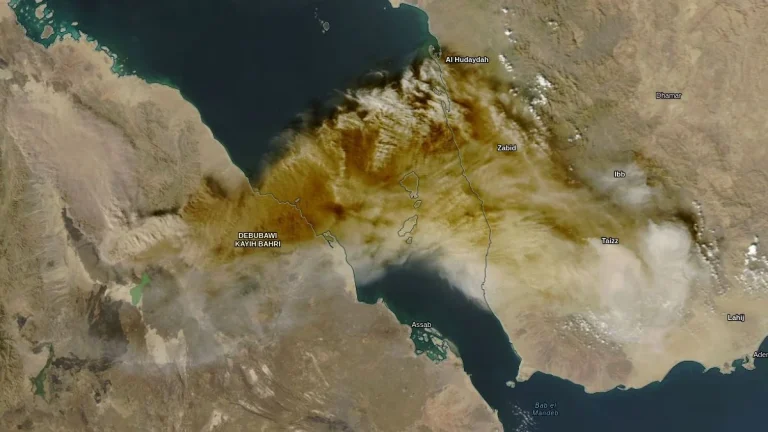large ash plume rising from hayli gubbi volcano ethiopia november 23 2025 aqua modis f
