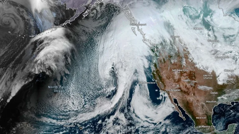 satellite image pacific ocean usa 1840 utc november 8 2025