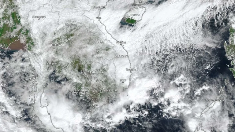 vietnam satellite image acquired 0420 utc on november 19 2025