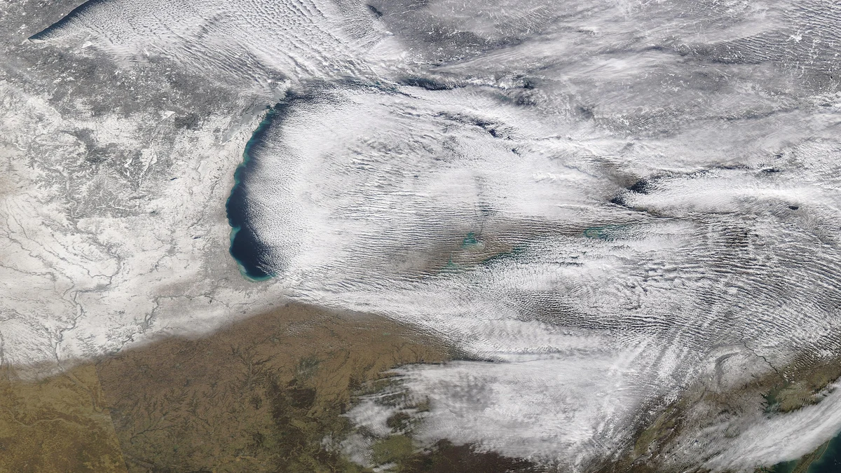 A cold northwesterly to westerly wind over all the Great Lakes created the lake-effect snowfall of January 10, 2022