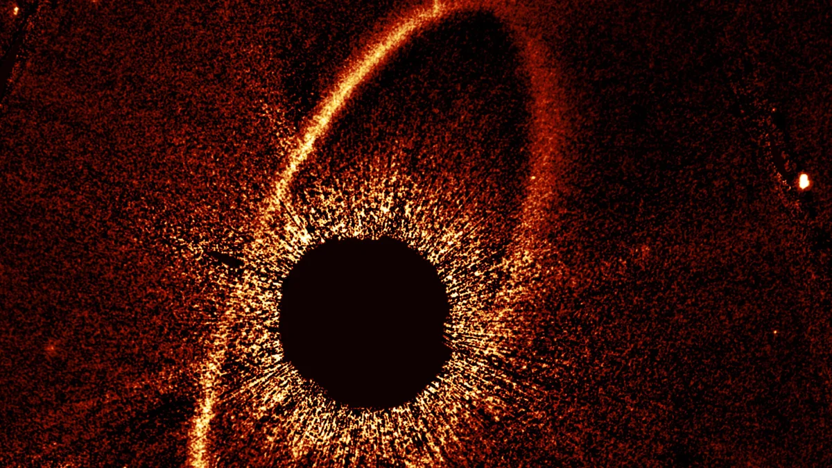 Fomalhaut cs1 and cs2