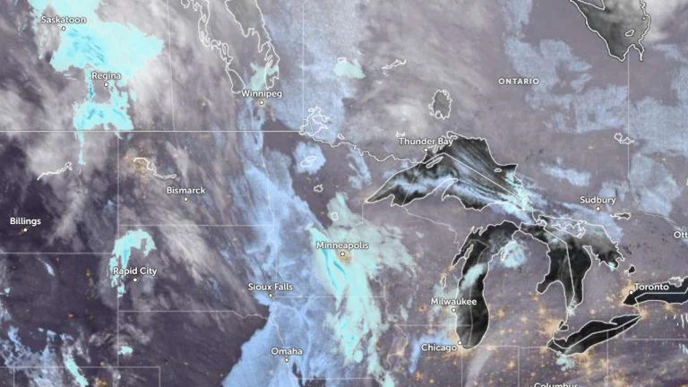 Satellite image of the northern USA as of 1030 UTC on December 8, 2025. Credit NOAA-GOES-19, Zoom Earth, The Watchers