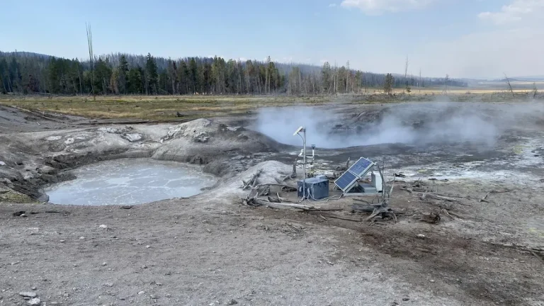 multi-gas-station-installed-mud-volcano-area-yellowstone-national-park