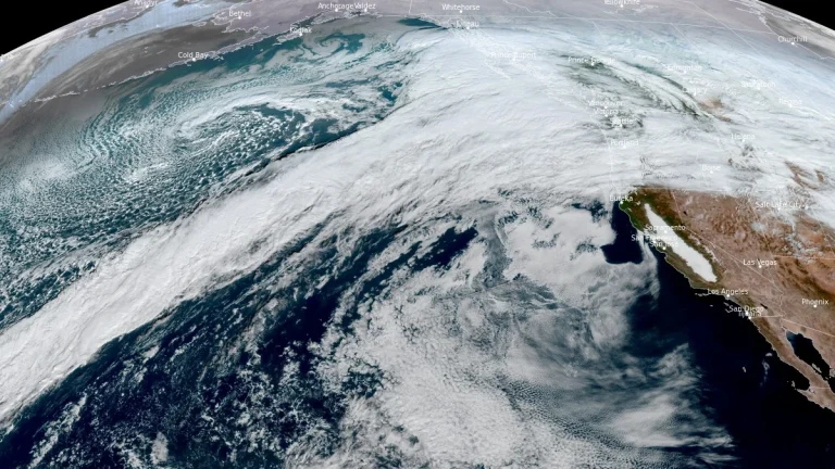 satellite image atmospheric river pacific ocean 2000 utc december 9 2025