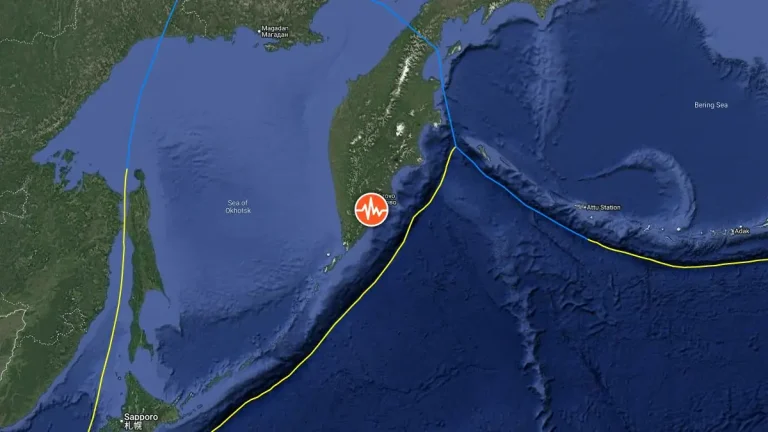 epicenter m6.2 earthquake near east coast of kamchatka russia january 22 2026