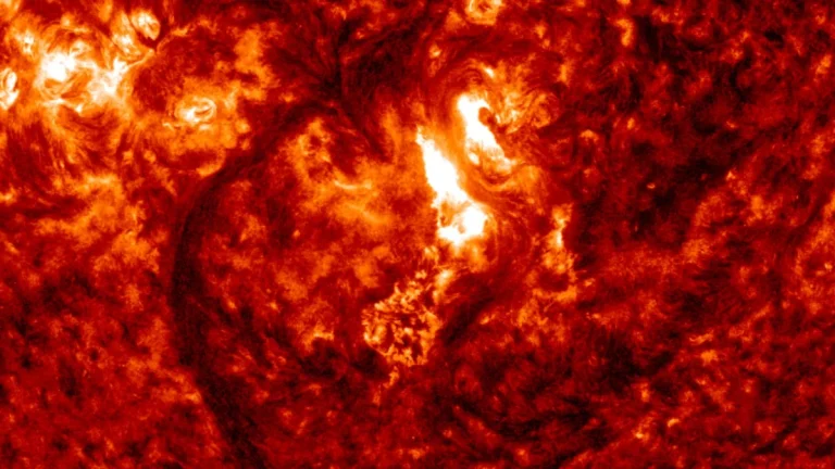 filament eruption 1730 utc january 8 2026 sdo aia 304