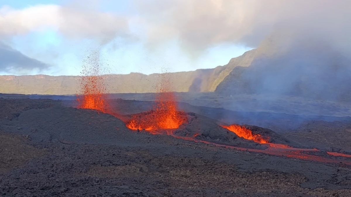piton de la fournaise eruption january 19 2026 f