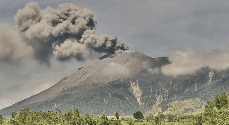 Kanlaon Volcano eruption on February 27, 2026